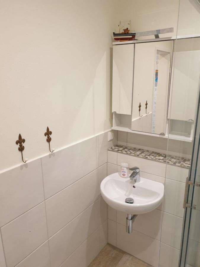 Grosse Hafenliebe Apartment Фехмарн Екстериор снимка